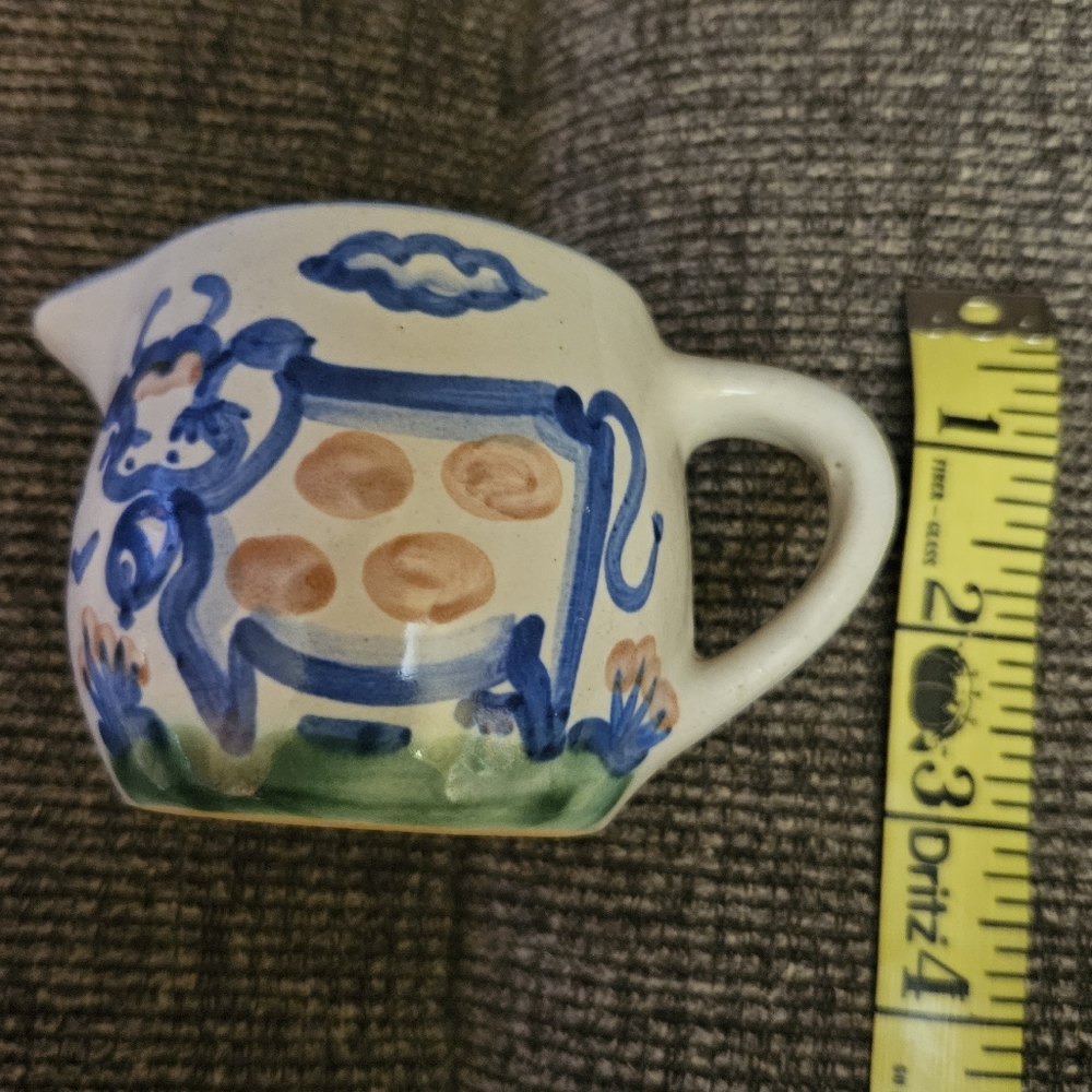 M. A. Hadley Mini Cow Pitcher - Picture 2 of 6